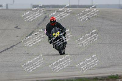 media/Nov-29-2025-TrackDaz (Sat) [[10ae2d9bce]]/B Group/Session 3 (Outside Grapevine)/